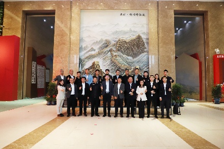 合影_副本_副本.jpg