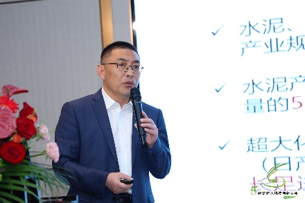 北新建材任利1_副本.jpg